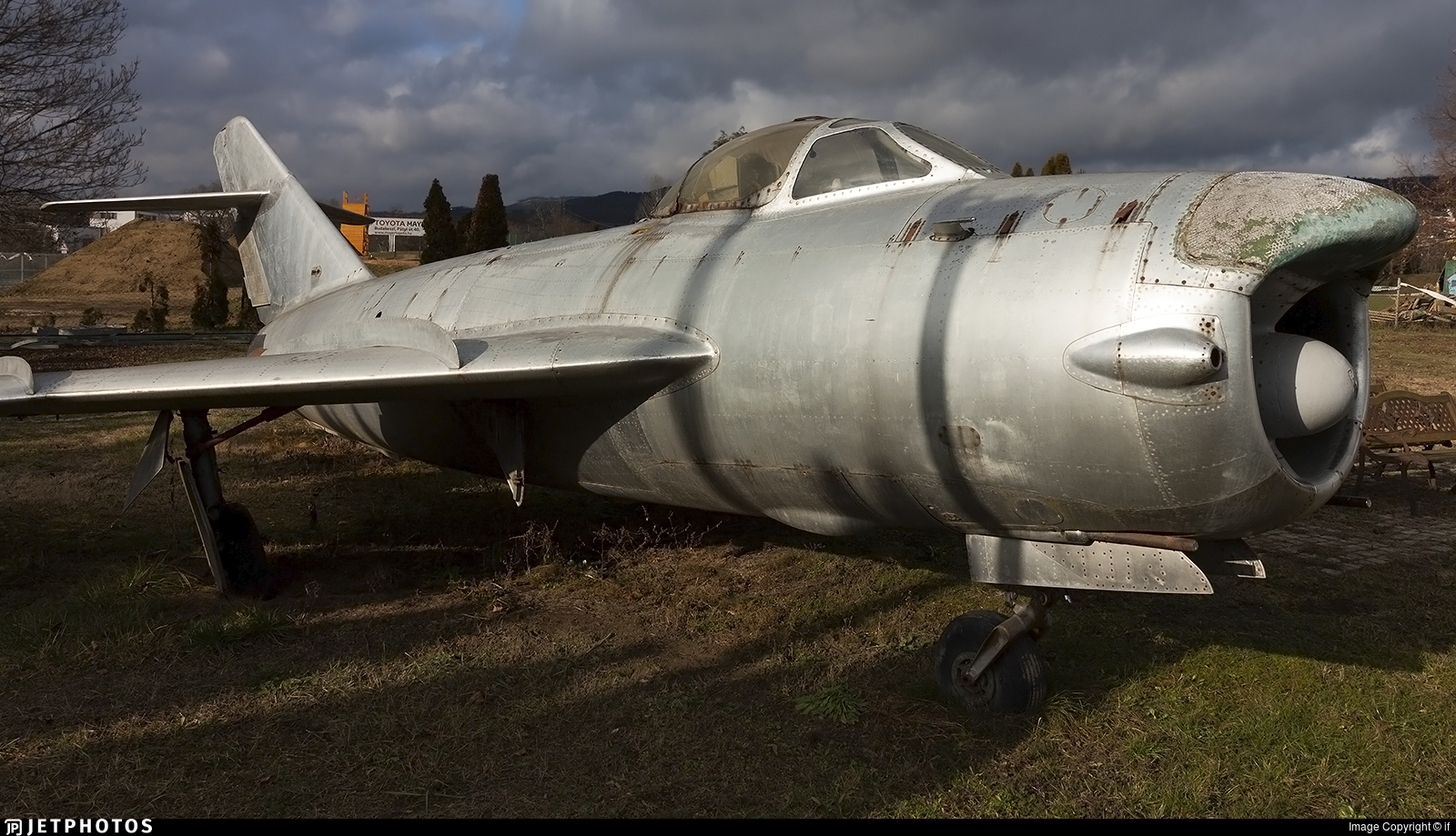 MIG-17
